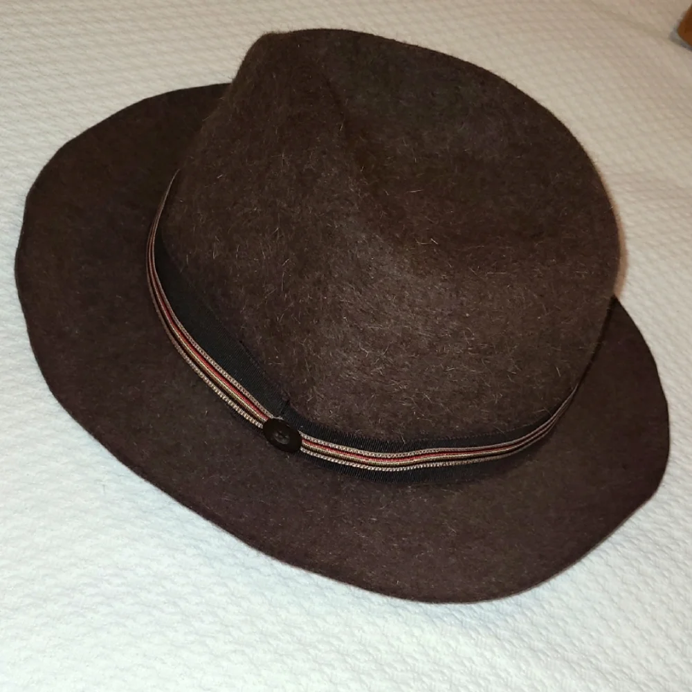 KELLY CHRISTY  Brown Felt Fedora Hat. Made In The U.S.A.
